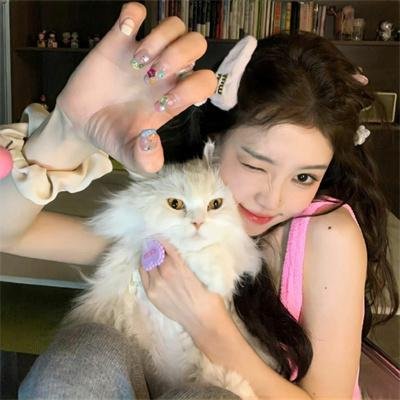 主母虐待我，知我身份后她疯了